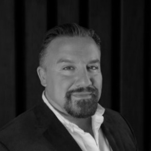John Vakis CEO & Founder – ex-Goldman Sachs, 25+ years in global precious metals trade.